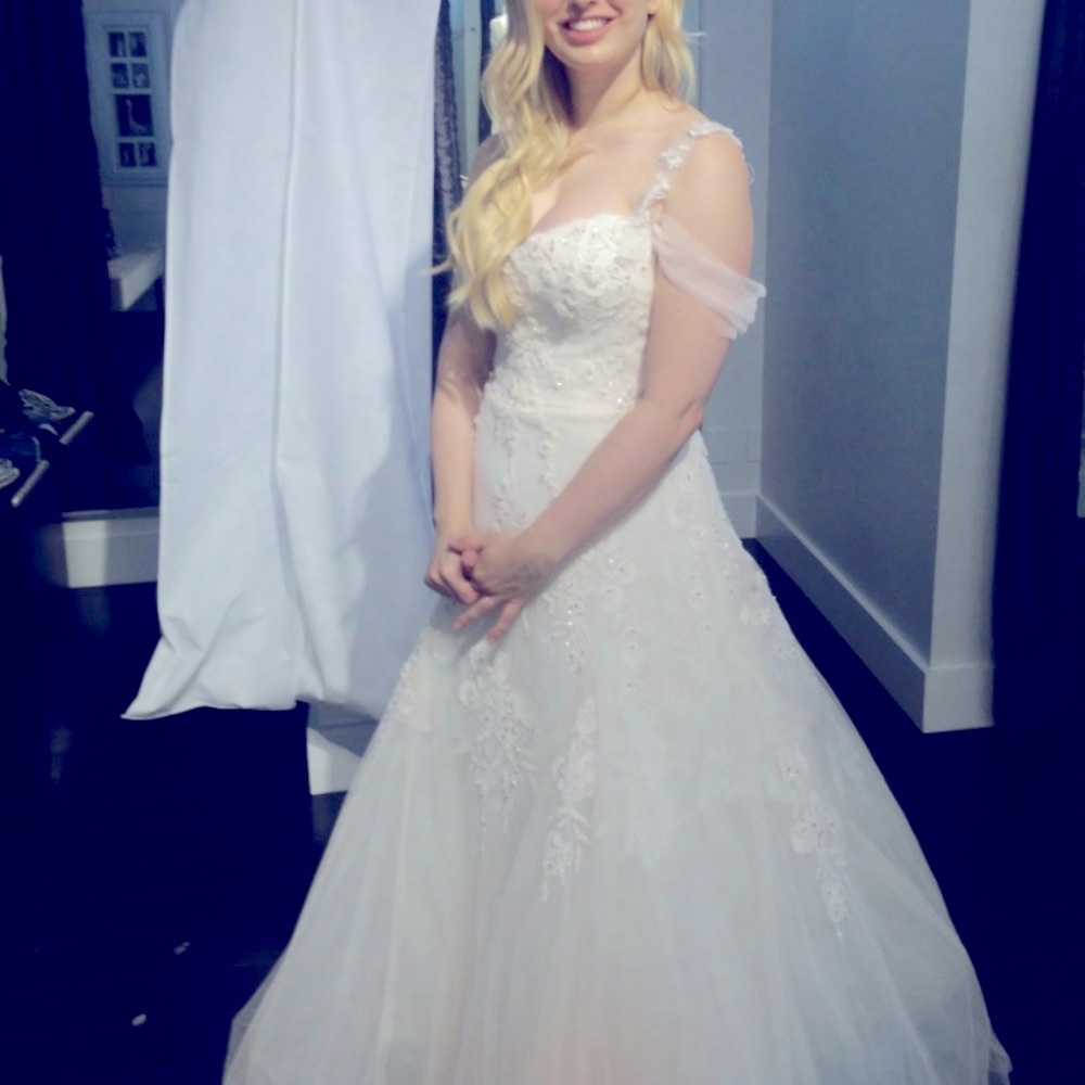 Wedding Dress Monique Lhuillier